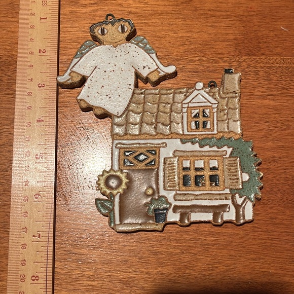 *3 for $10* House Angel plaque - Picture 2 of 6